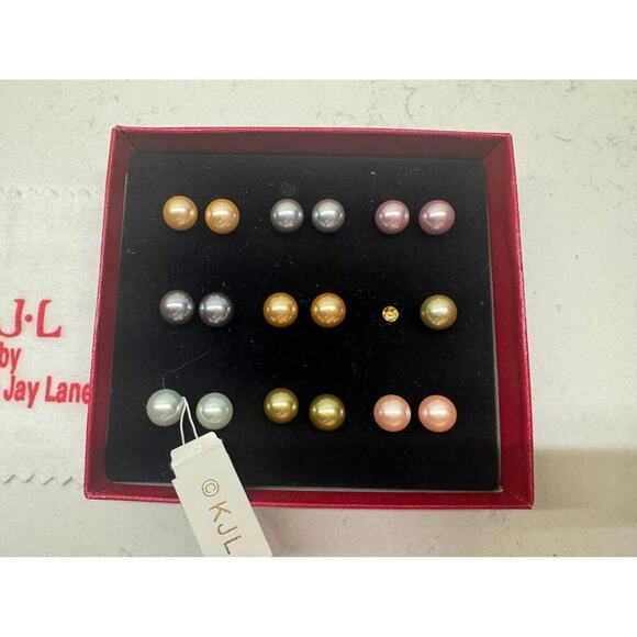 Kenneth Jay Lane KJL Pearl Stud Earrings Set 8 Pairs - Picture 2 of 2